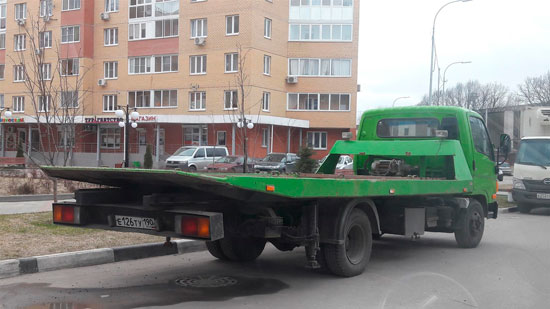 evakuatori v Калининском районе